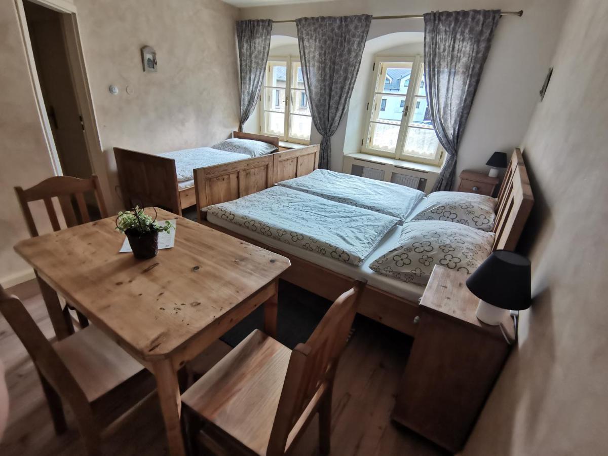 Apartmany U Koudelnika كوتنا هورا المظهر الخارجي الصورة